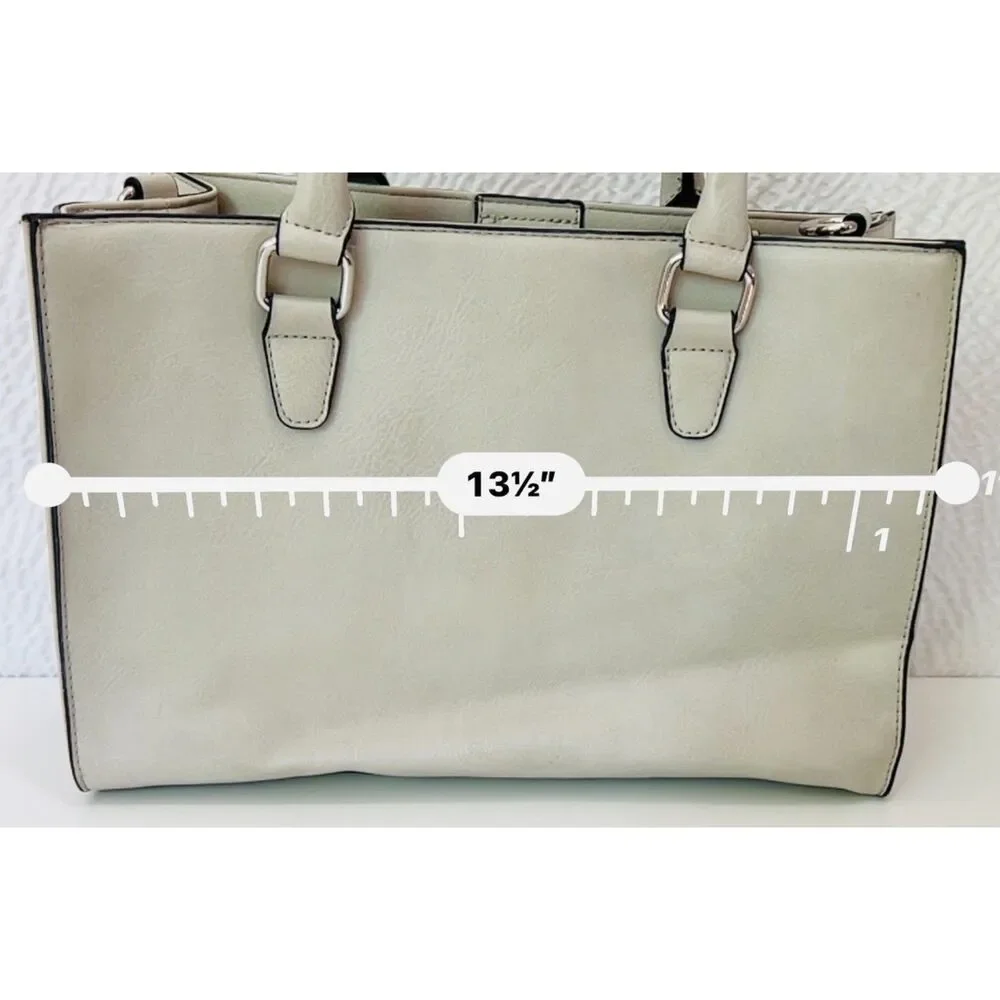 Vintage Marc New York faux white leather satchel with chain detail